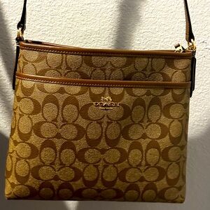 Crossbody bag
